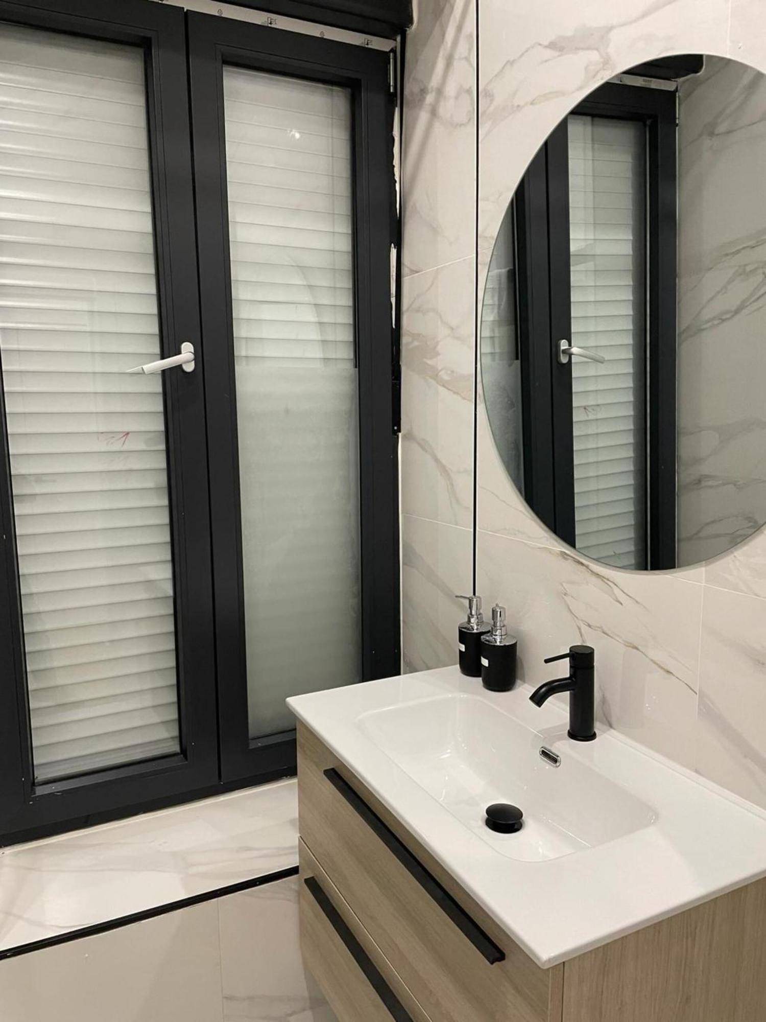 Apartamento U1 Ap Nuevo, Bien Comunicado Madrid Centro Exterior foto